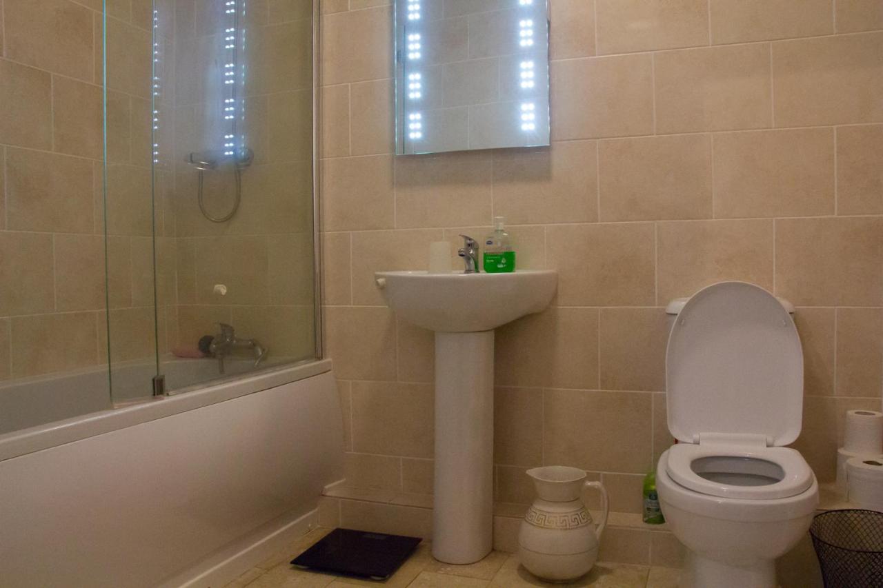 פישגארד James John Hamilton House And Backpacker Hostel מראה חיצוני תמונה